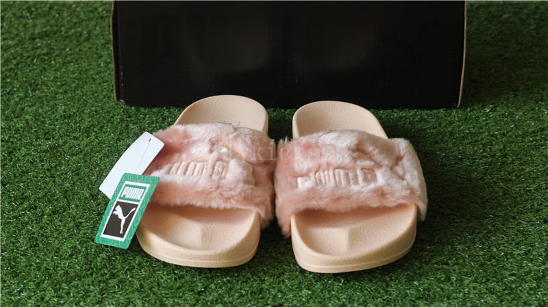 Puma Leadcat Fenty Fur Slide Pink